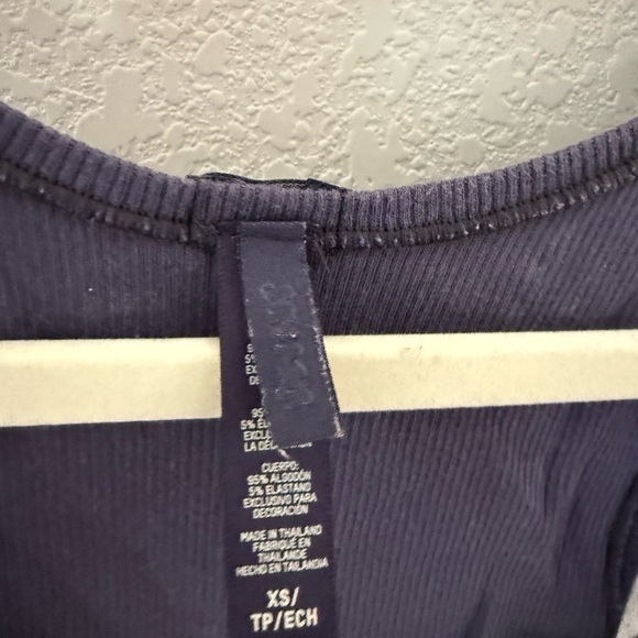 SKIMS Cotton Rib Tank - Available in Light Heather Grey, Navy, & Forest Green - Picture 9 of 12